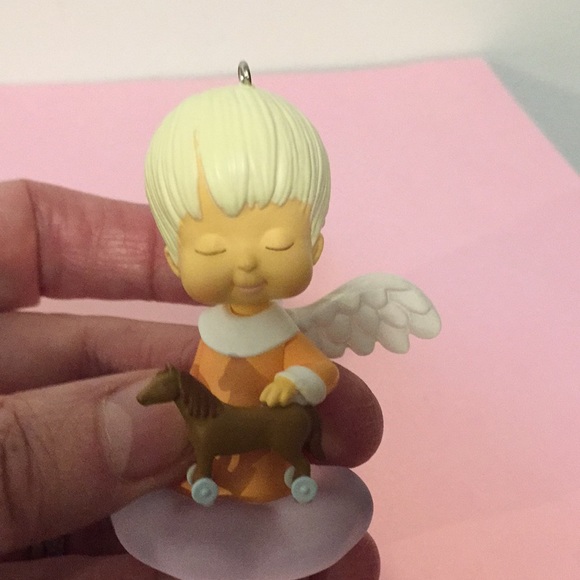 Hallmark Keepsake Acacia Mary’s Angels, 3” - Picture 10 of 10